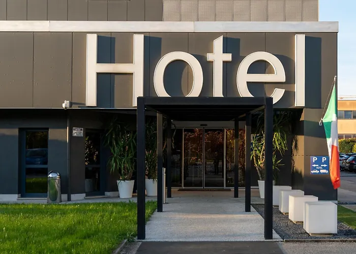 The Aries Hotel